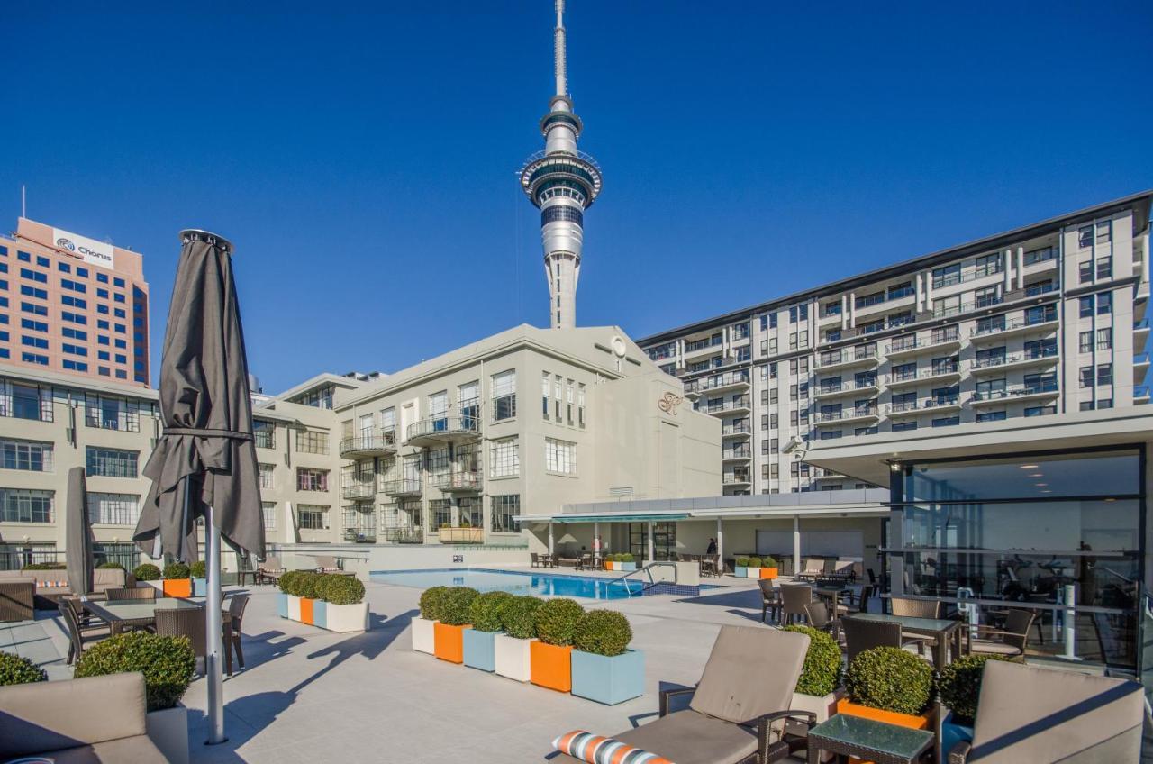 Corporate Gem + Rooftop Pool & Spa Оукланд Екстериор снимка